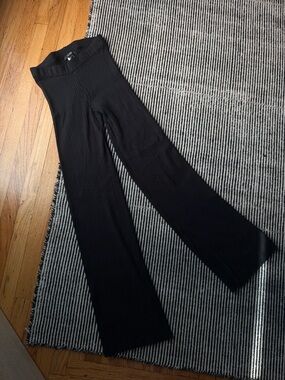 NWoT! High-Waist Wide-Leg Black Ribbed Pants